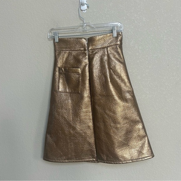 NWT Never A Wallflower Women’s XS Gold Metallic Coated Patch Skirt Holiday - Picture 2 of 9